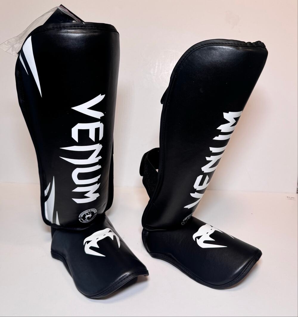 Venum Challenger Standup Shin Guards Medium